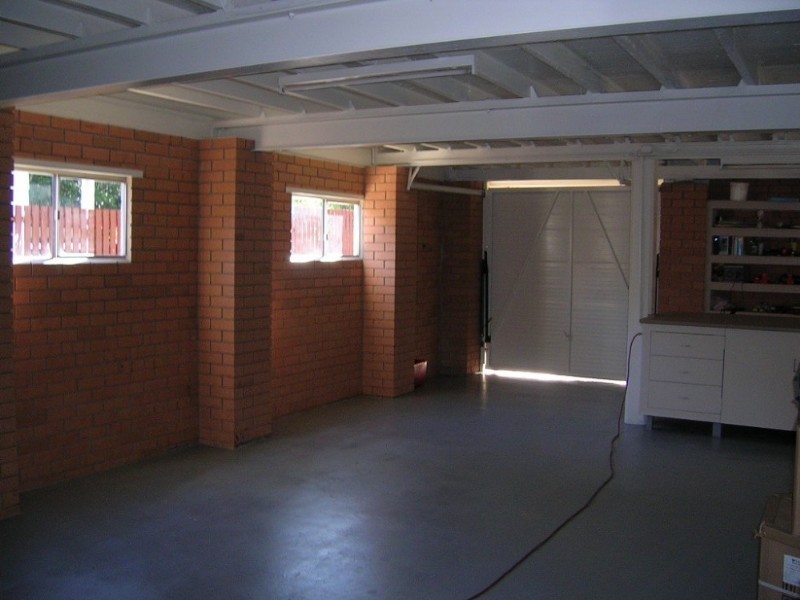 343 Lawrence Avenue, Frenchville QLD 4701