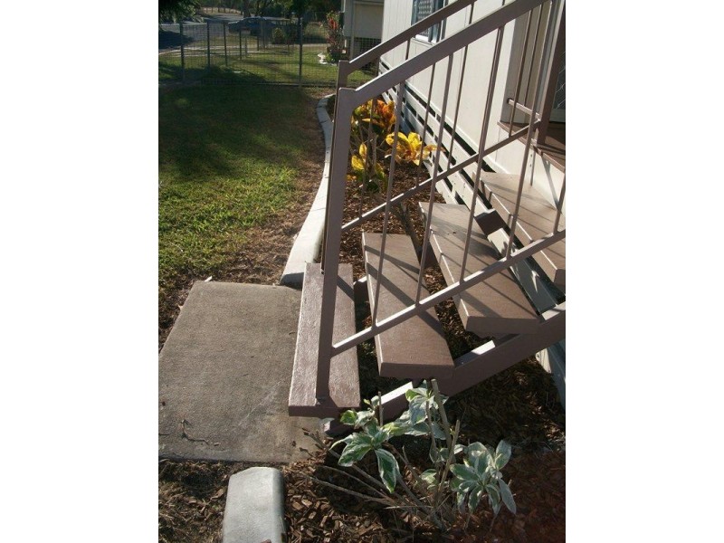 62 Thompson Street, Park Avenue QLD 4701