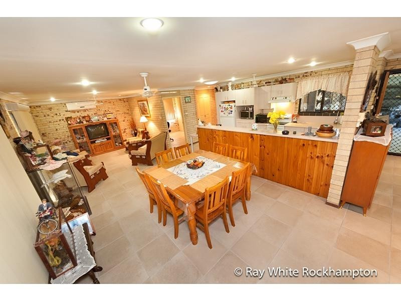 89 Emu Park Road, Nerimbera QLD 4701