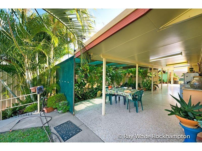 89 Emu Park Road, Nerimbera QLD 4701