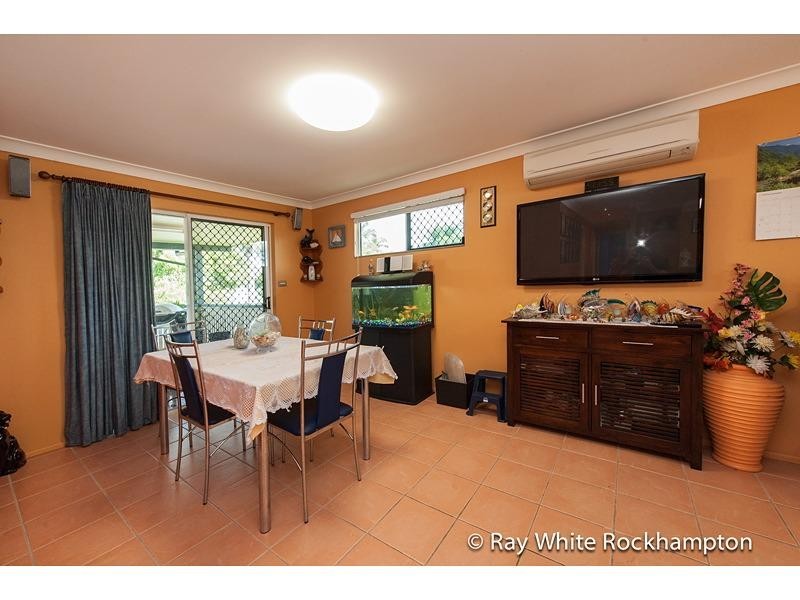 14 Schwarten Street, Kawana QLD 4701