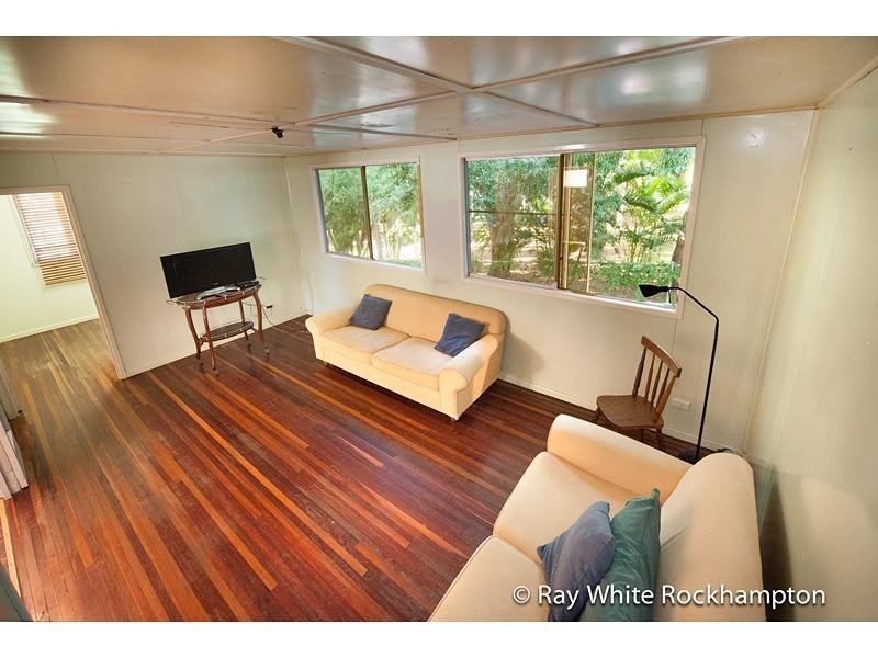 7 Martha Street, The Range QLD 4700