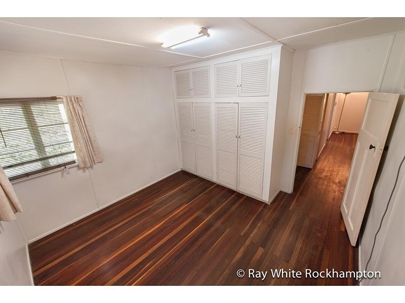 7 Martha Street, The Range QLD 4700