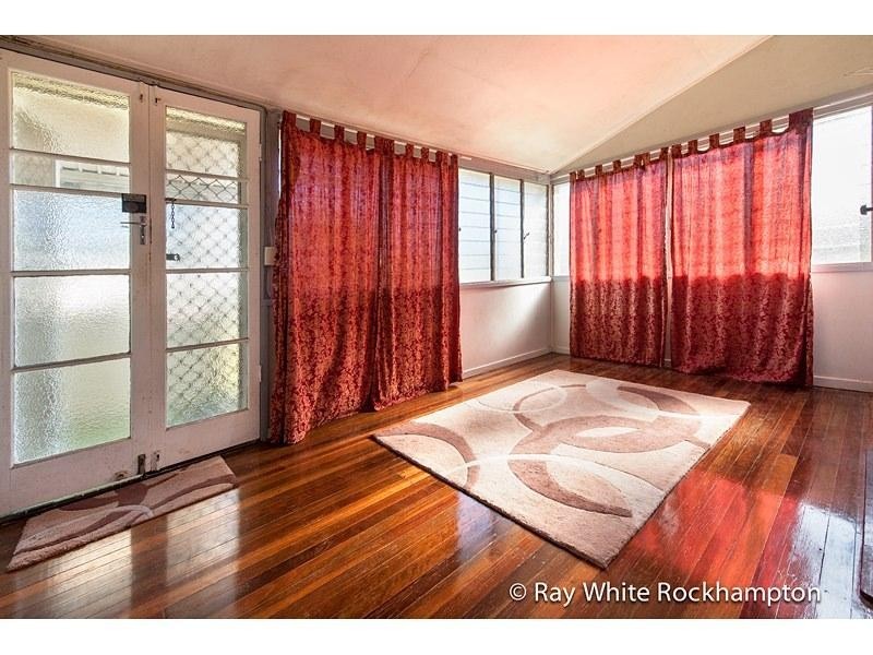 30 Bawden Street, Berserker QLD 4701