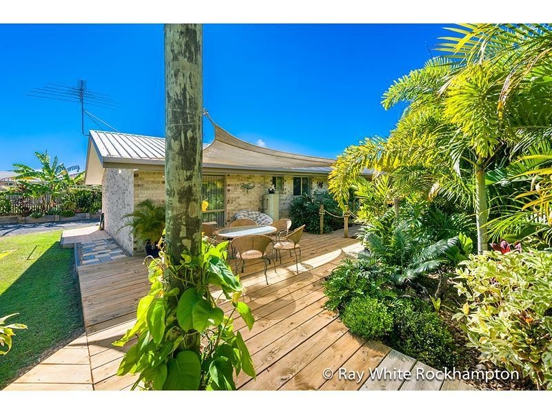 21 Van Haeren Street, Kawana QLD 4701