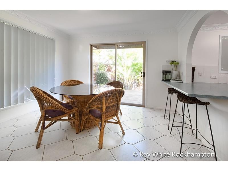 21 Van Haeren Street, Kawana QLD 4701