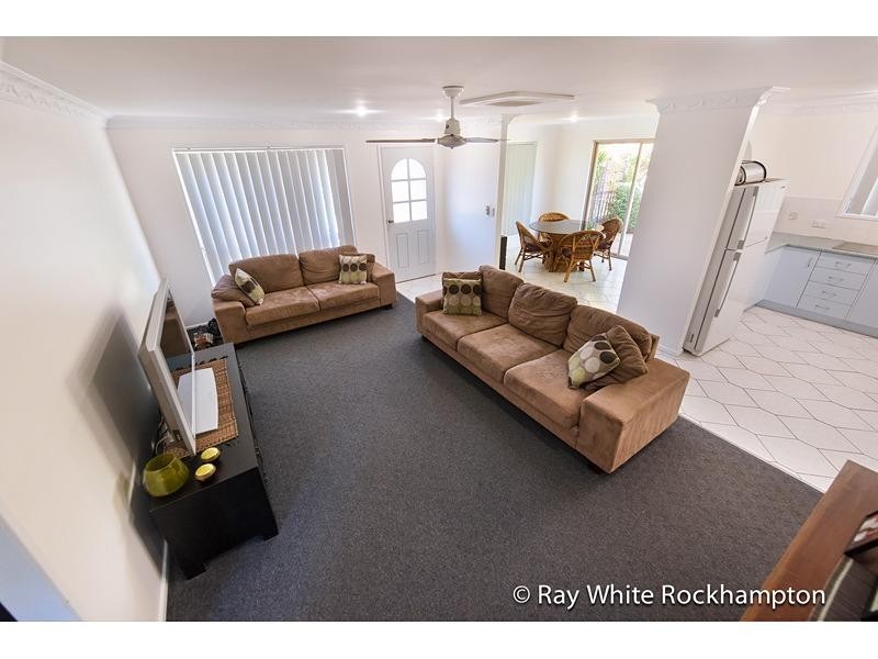 21 Van Haeren Street, Kawana QLD 4701