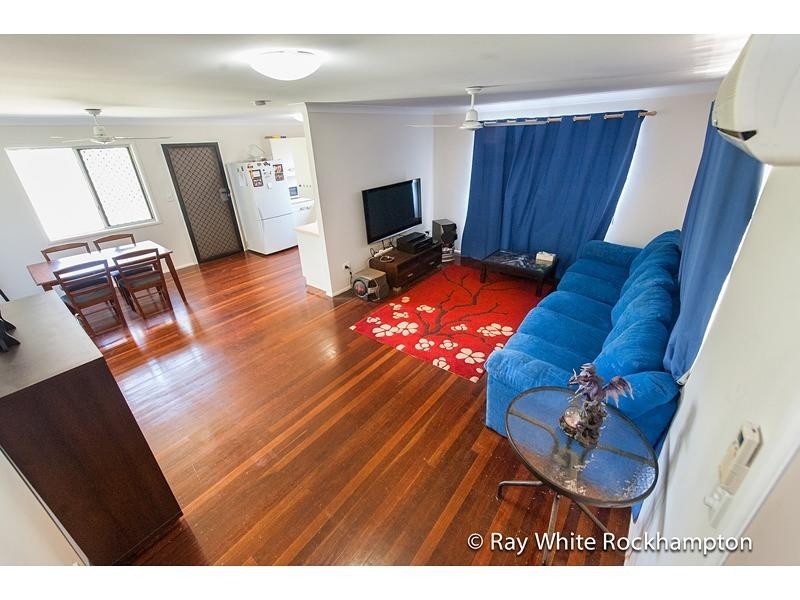 10 Cant Street, Kawana QLD 4701