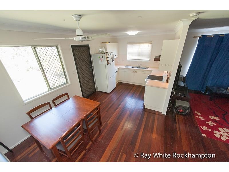 10 Cant Street, Kawana QLD 4701