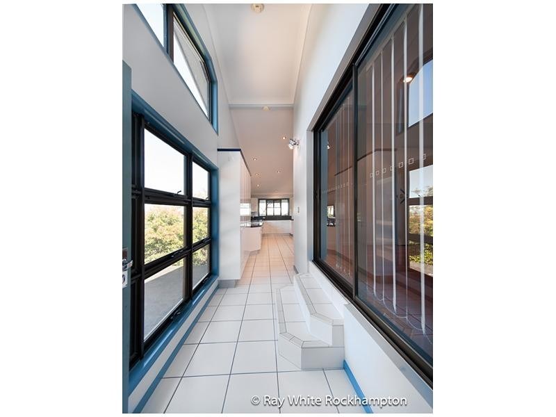 10 Elida Street, Mount Archer QLD 4701