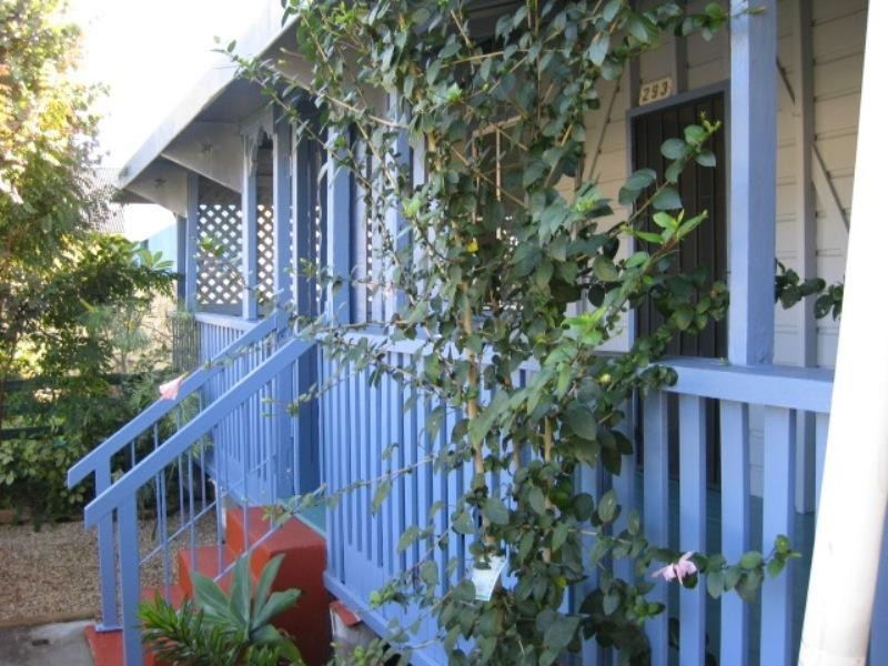 293 Bolsover Street, Depot Hill QLD 4700