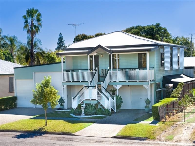 23 Thackeray Street, Park Avenue QLD 4701