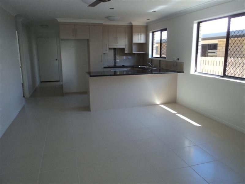 17 Kingel Street, Wandal QLD 4700