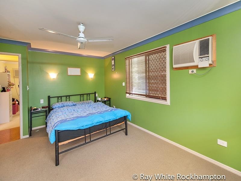 248 Farm Street, Kawana QLD 4701
