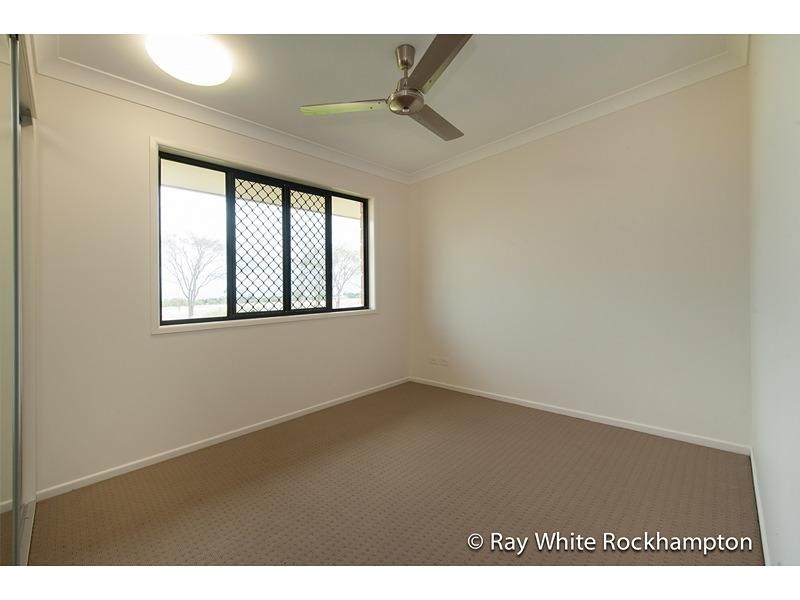 52 McQuire Road, Alton Downs QLD 4702