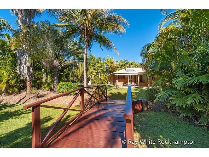 42 Schlencker Drive, Glenlee QLD 4711