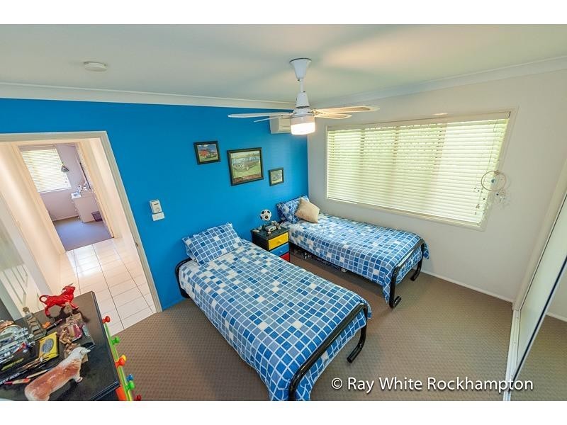 42 Schlencker Drive, Glenlee QLD 4711