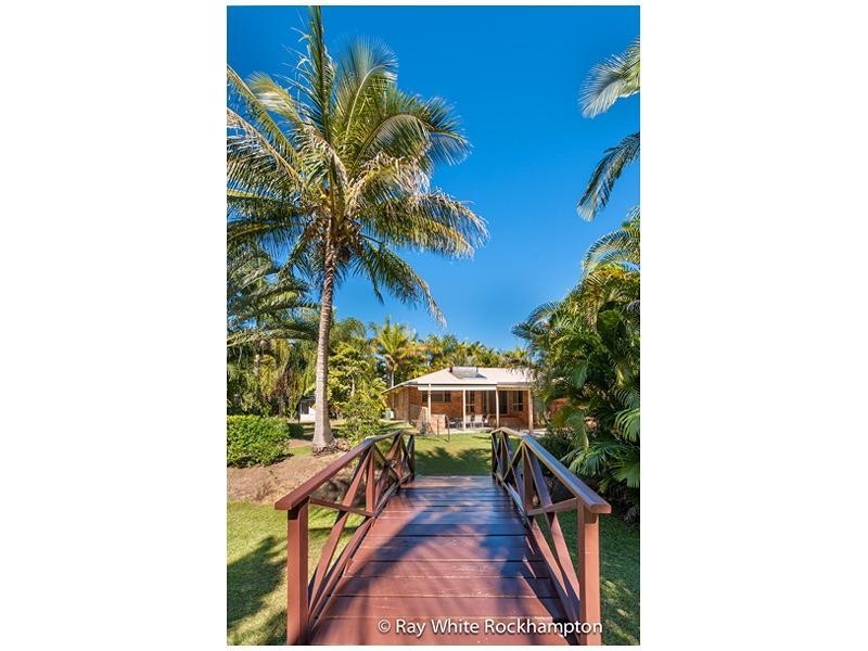 42 Schlencker Drive, Glenlee QLD 4711