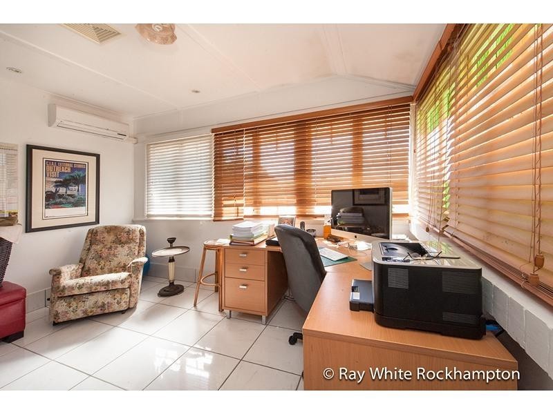 4 Bapaume Street, Wandal QLD 4700