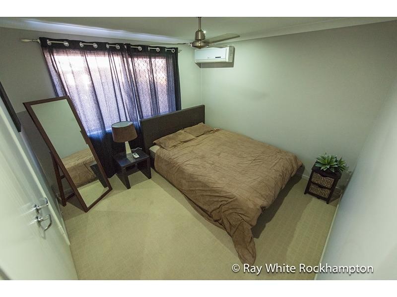 8 Sandy’s Place, Kawana QLD 4701