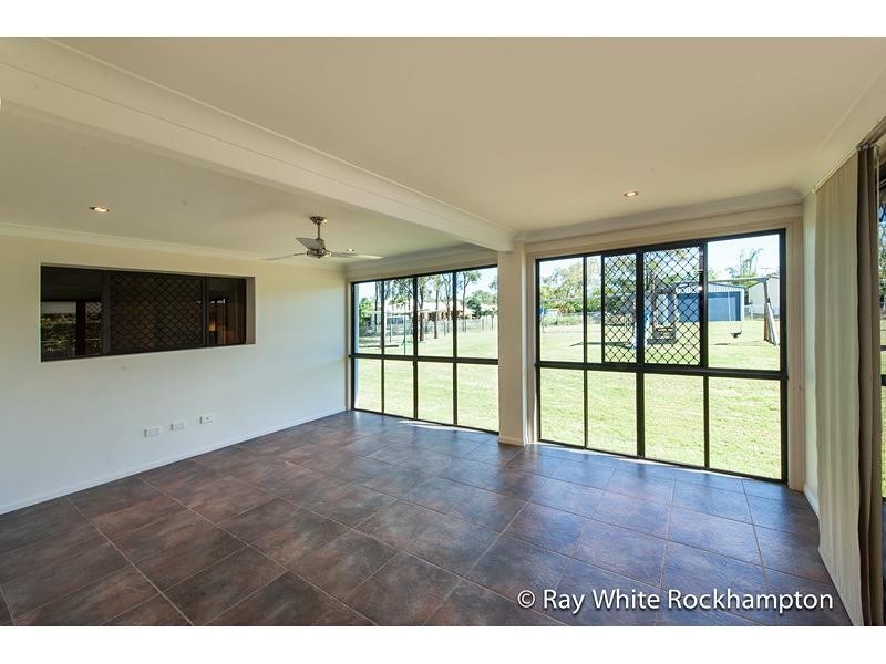 5 Quarrion Court, Parkhurst QLD 4702