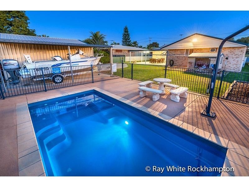 13 Lamb Avenue, Gracemere QLD 4702