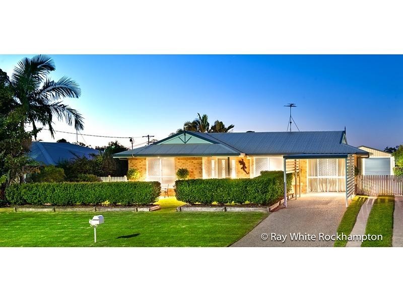 13 Lamb Avenue, Gracemere QLD 4702