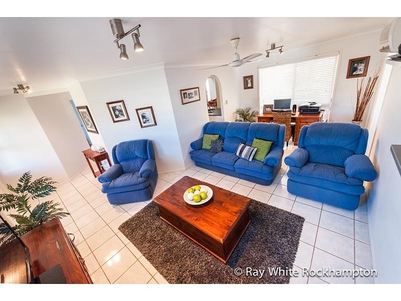 13 Lamb Avenue, Gracemere QLD 4702