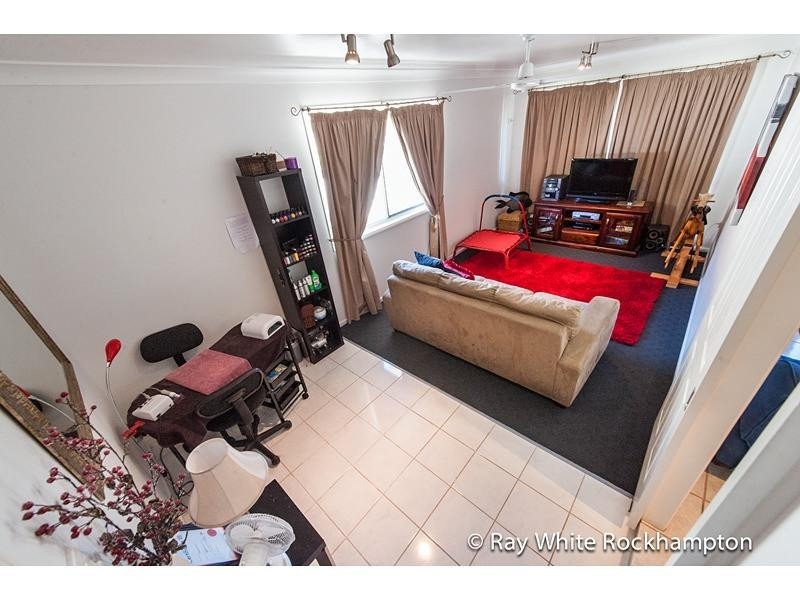 13 Lamb Avenue, Gracemere QLD 4702