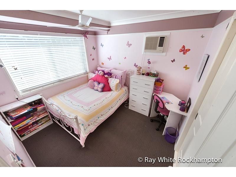 13 Lamb Avenue, Gracemere QLD 4702