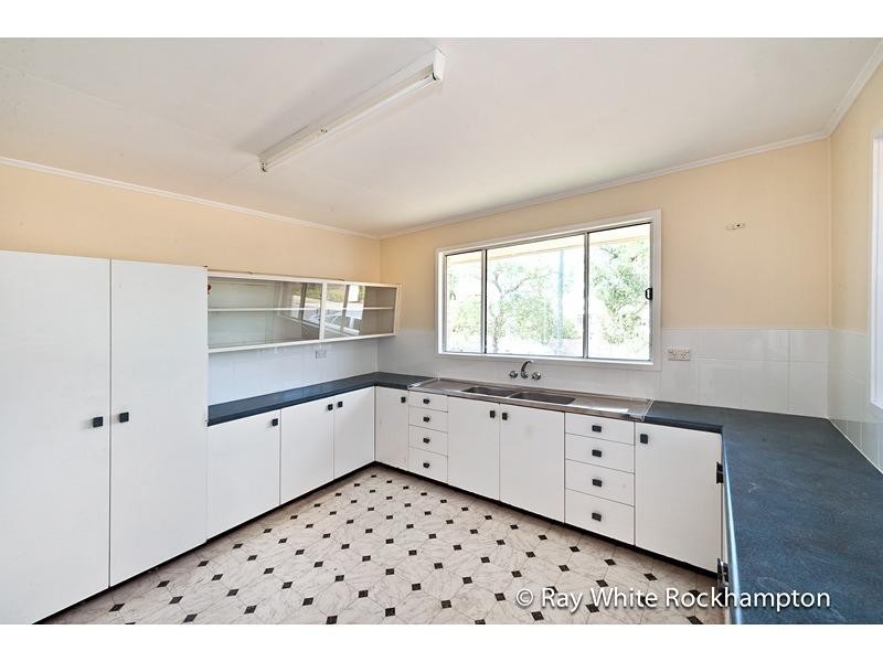 182a North Street, West Rockhampton QLD 4700