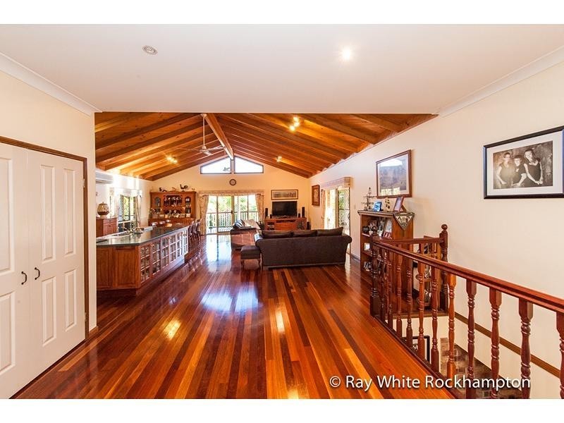 18 Laura Close, Rockyview QLD 4701