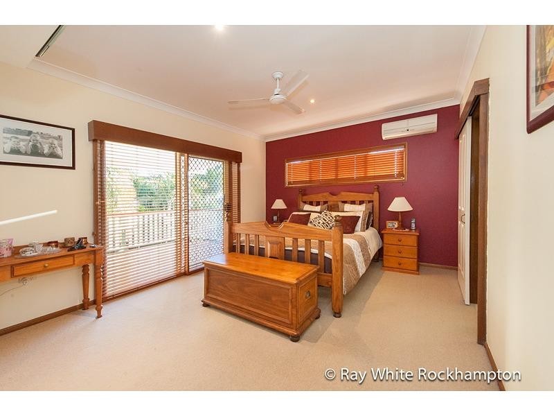 18 Laura Close, Rockyview QLD 4701