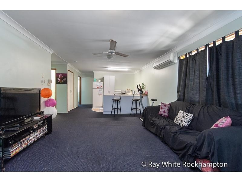 1/45 Denning Street, Park Avenue QLD 4701