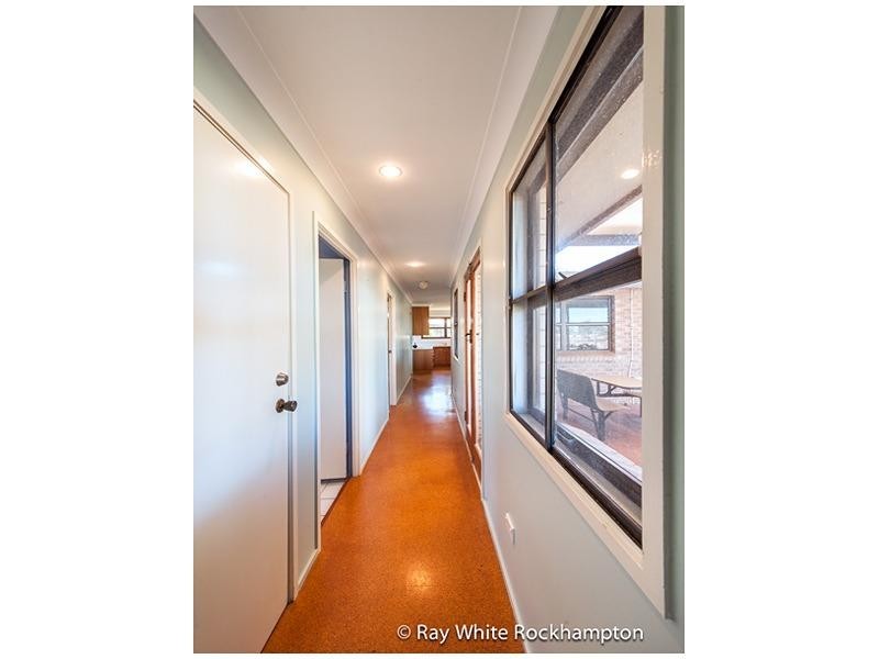 229 South Yaamba Road, Alton Downs QLD 4702