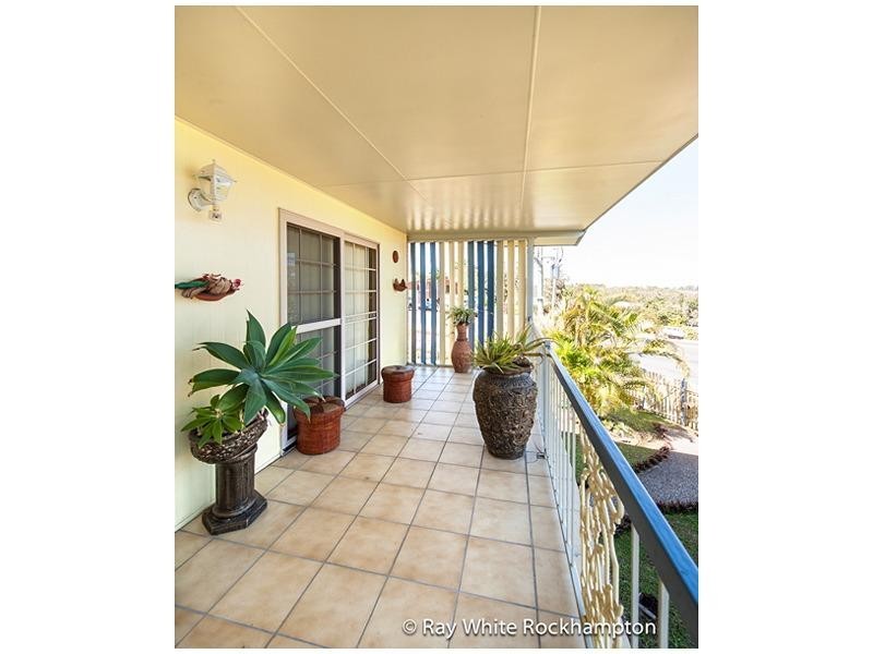 2 Leeds Avenue, Kawana QLD 4701