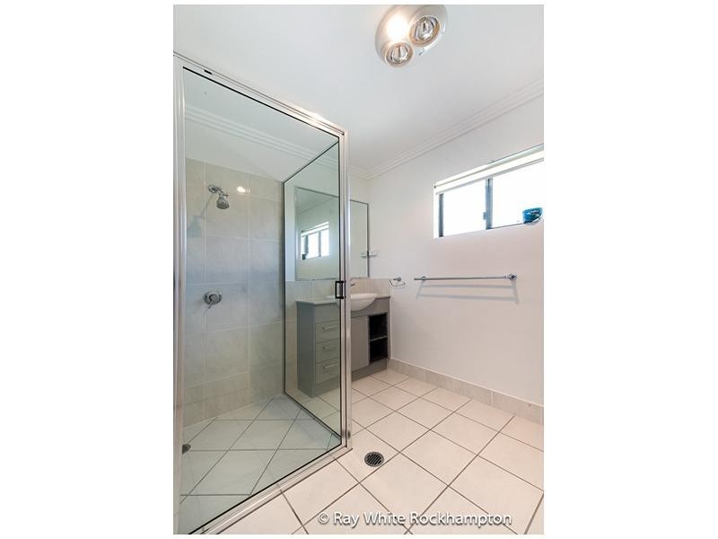 4/76 Wandal Road, Wandal QLD 4700