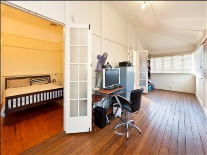 73 Albert Street, The Range QLD 4700