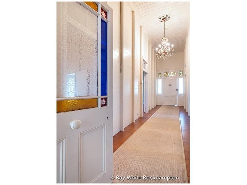 212 Archer Street, The Range QLD 4700