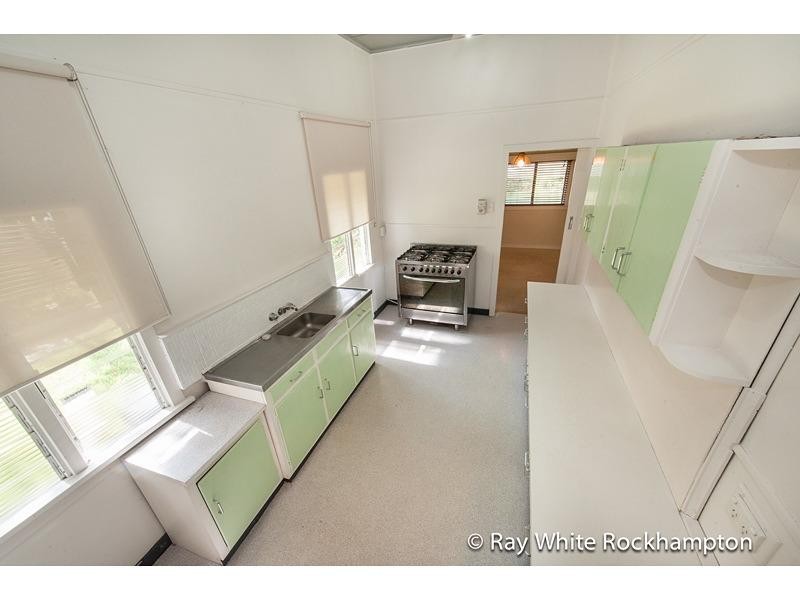 212 Archer Street, The Range QLD 4700