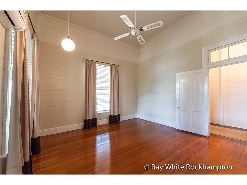 212 Archer Street, The Range QLD 4700