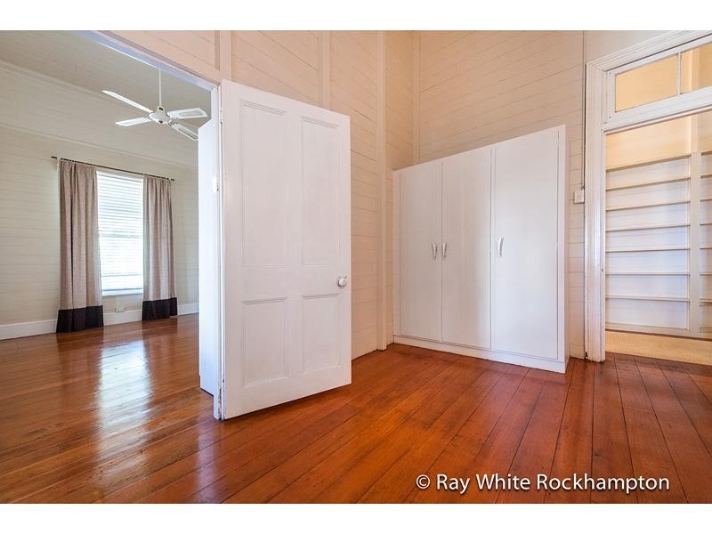 212 Archer Street, The Range QLD 4700