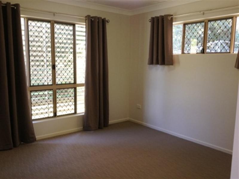 295D Creek Street, Berserker QLD 4701