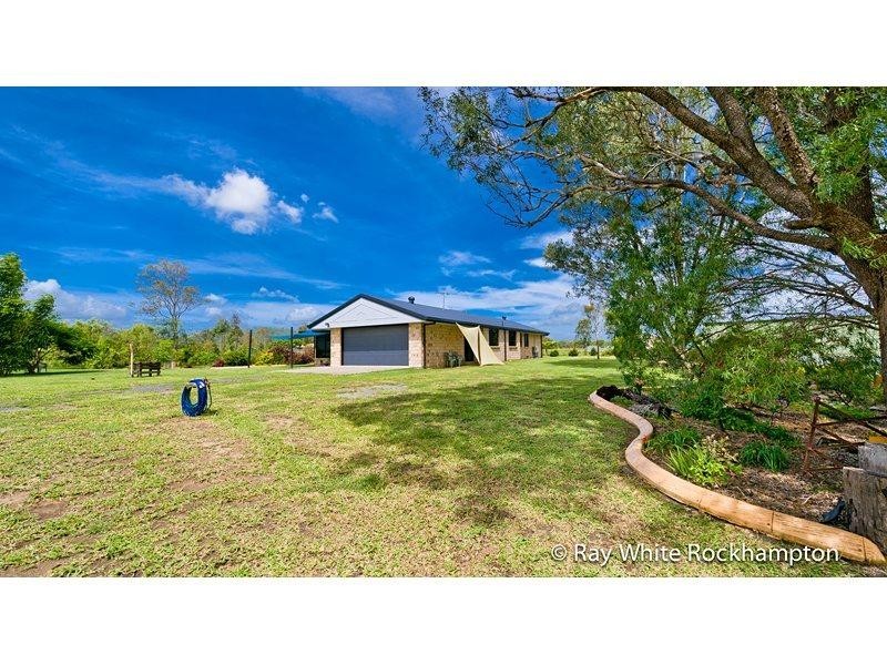33 Burderkin Road, Nerimbera QLD 4701