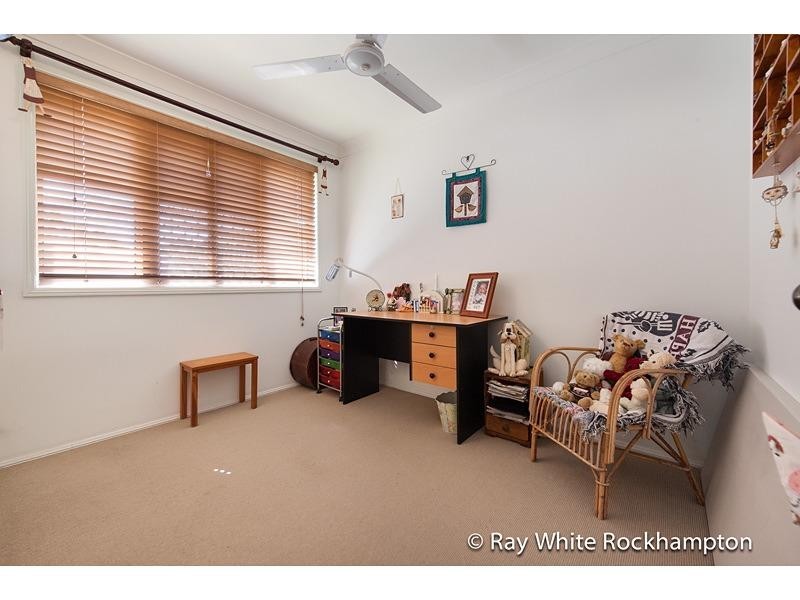 20 Peppermint Drive, Kawana QLD 4701
