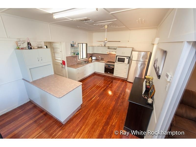 279 Waterloo Street, Berserker QLD 4701