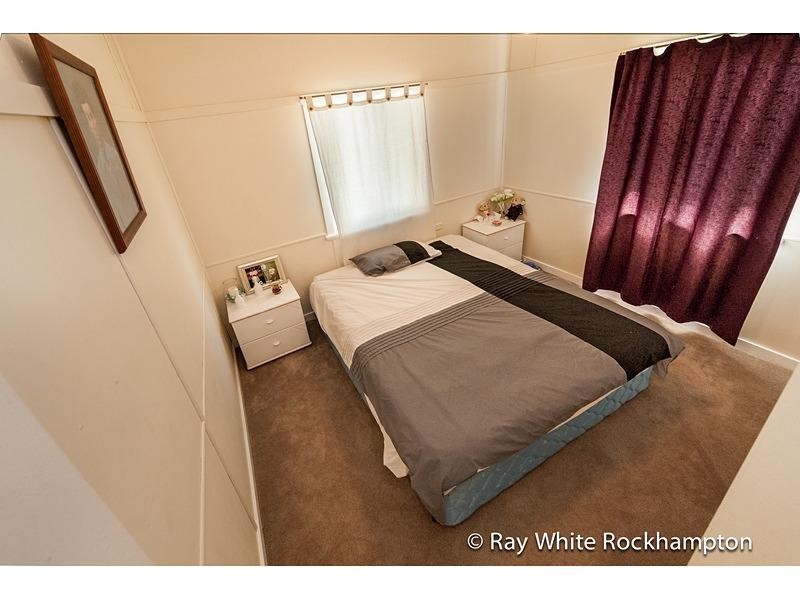 279 Waterloo Street, Berserker QLD 4701