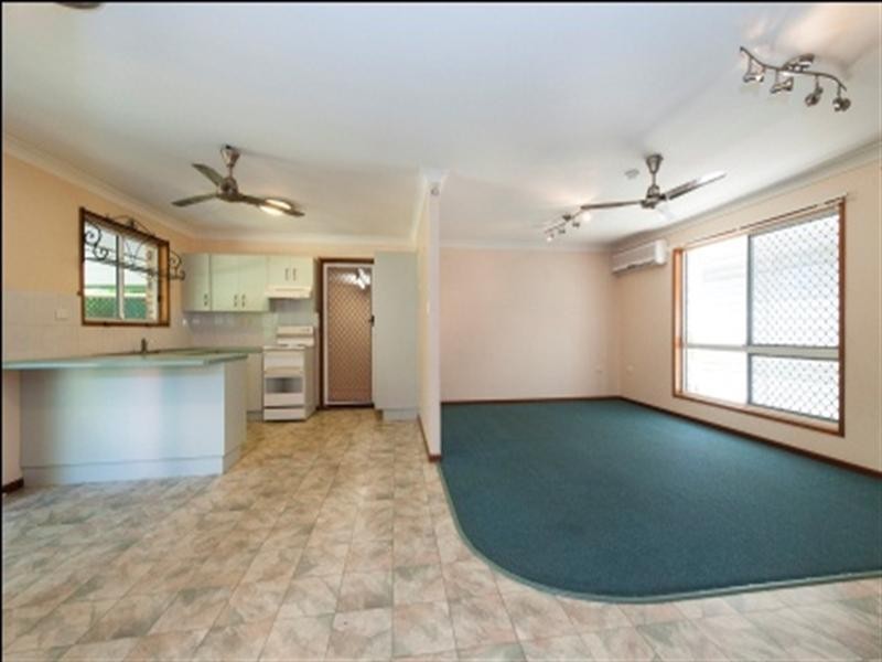 16 Brosnan Crescent, Parkhurst QLD 4702