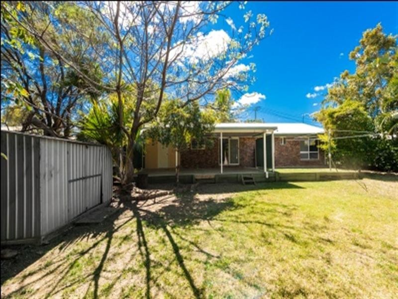 16 Brosnan Crescent, Parkhurst QLD 4702