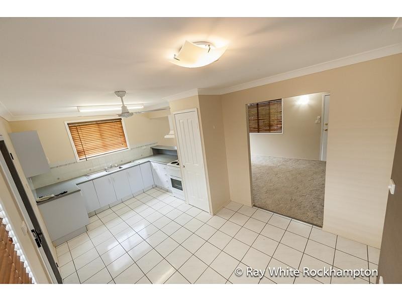 31 Bondeson Drive, Parkhurst QLD 4702